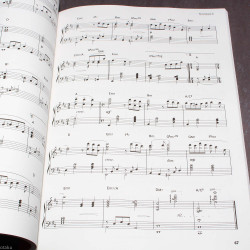 Joe Hisaishi Collection - Easy Piano Solo Music Score Book