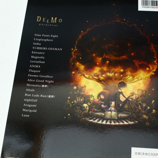 DeeMo - Piano Music Score Book