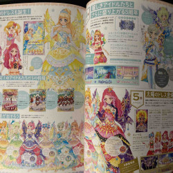 AIKATSU！SERIES 10th ANNIVERSARY BOOK